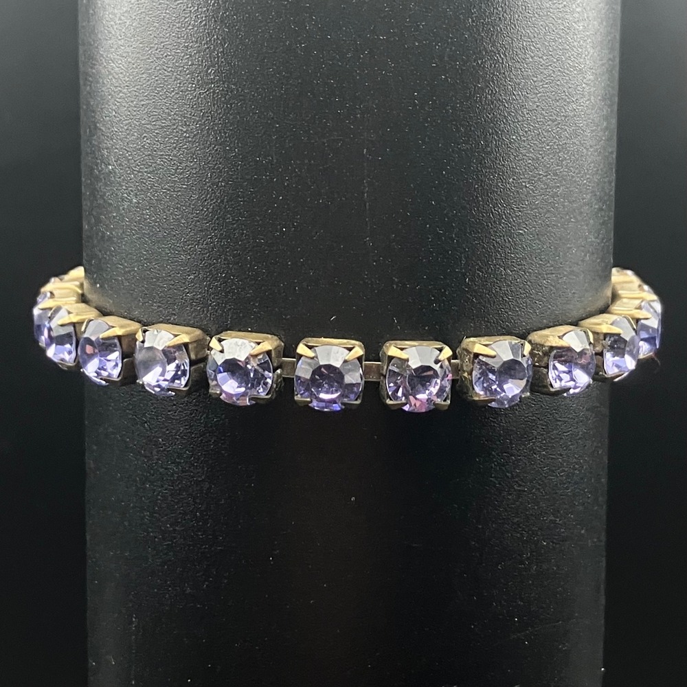 Vintage Purple Rhinestone Tennis Bracelet Faceted Prong Set Mid Century Size 7 - Picture 2 of 10